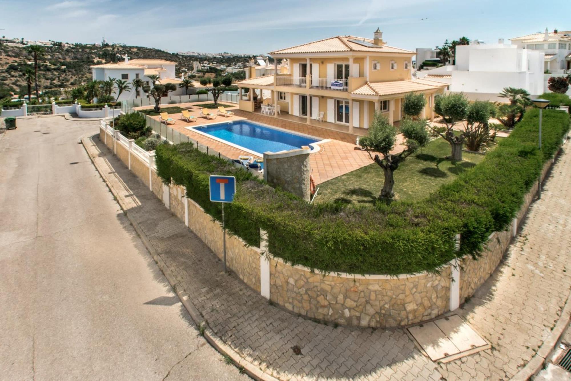 Villa Das Oliveiras Amazing Location Walk To Marina Restaurants Beach Αλμπουφέιρα Εξωτερικό φωτογραφία